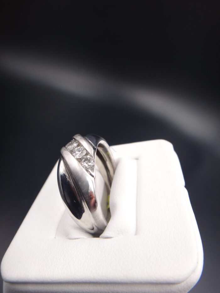 10K White Gold Channel Set Diamond Ring - Image 3