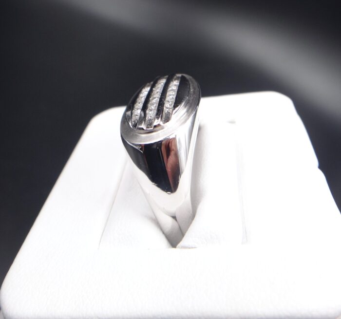 14K White Gold Satin Finish Diamond Ring - Image 3
