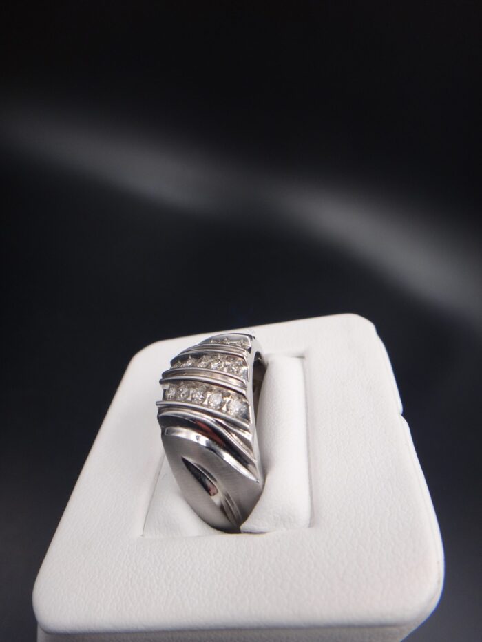 10K White Gold Channel Set Diamond Ring - Image 3