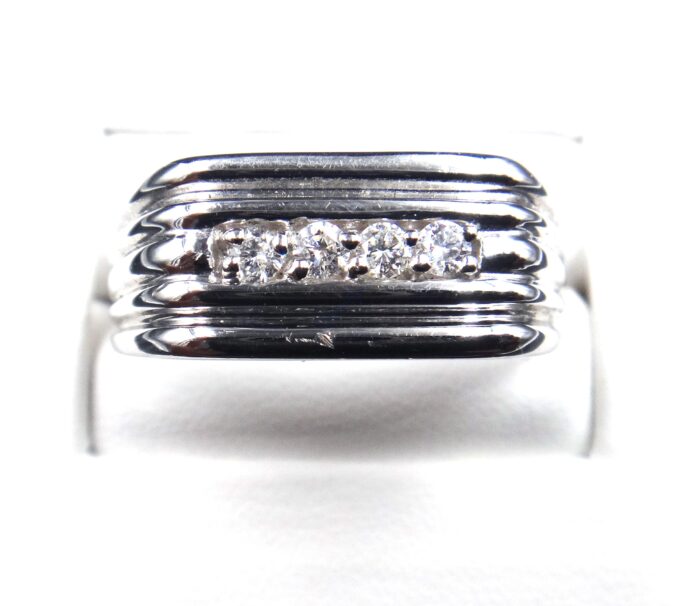 14K White Gold Pave Set Diamond Ring - Image 2