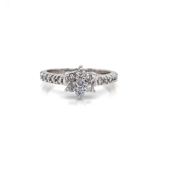 14K White Gold Seven Point Flower Diamond Ring