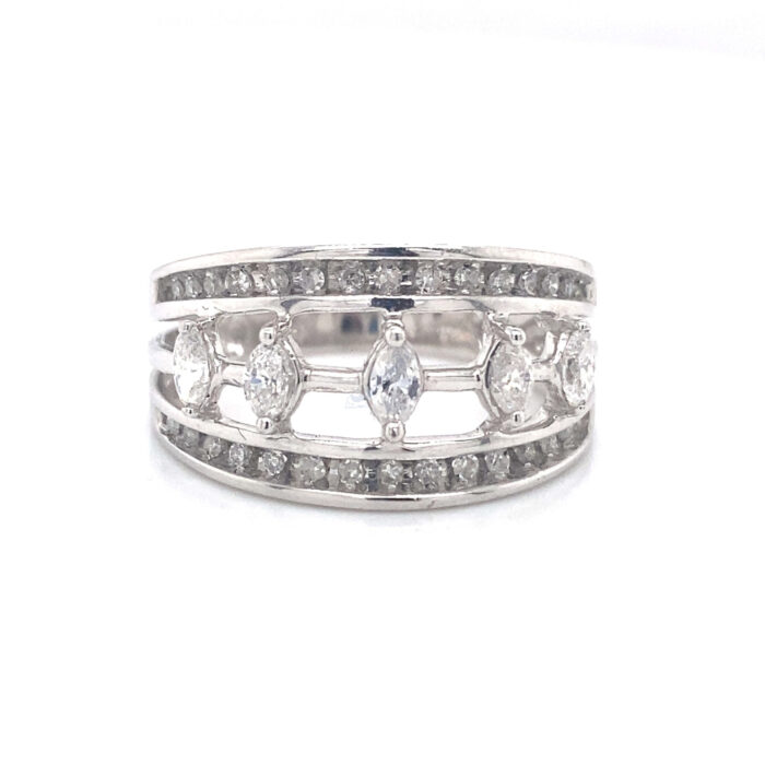 10K White Prong Set Diamond Ring