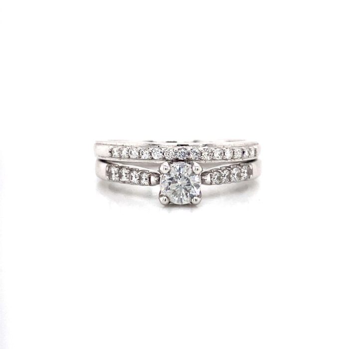 14K White Gold Diamond Ring