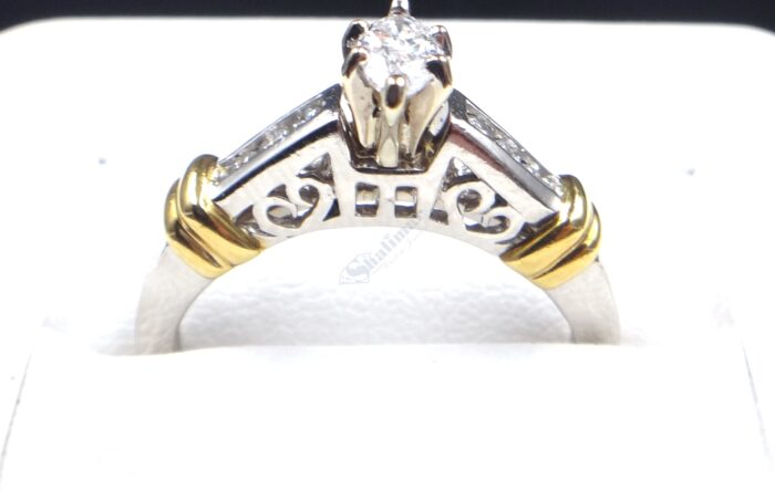 Platinum & 18K Yellow Gold Diamond Ring - Image 2