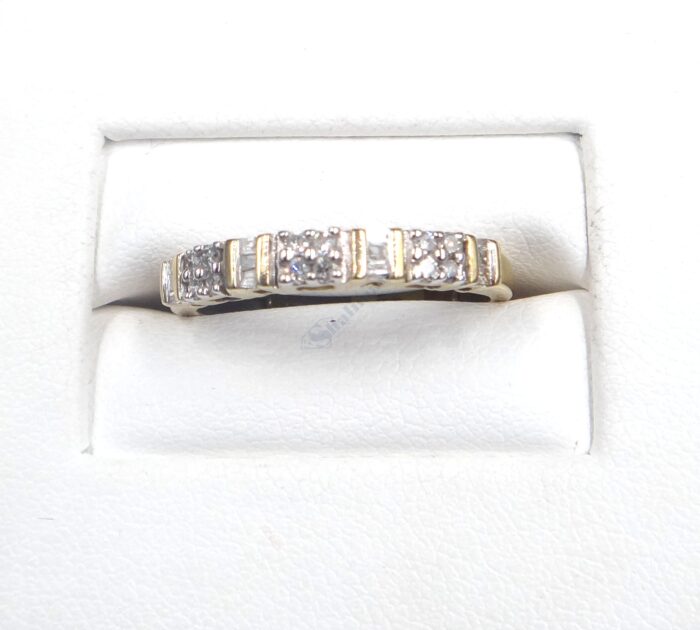 10K Yellow Gold Prong Set Diamond Ring - Image 2