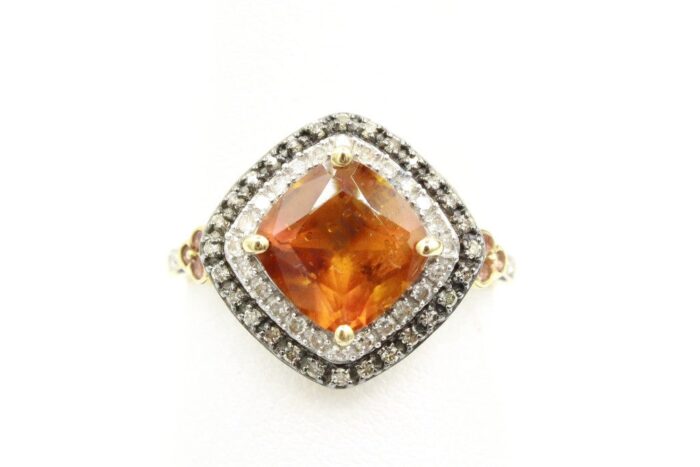 10K Yellow Gold Citrine Ladies Ring
