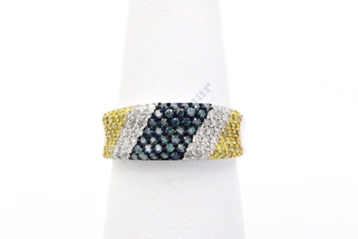 10K White Gold Diamond Pave Set Ladies Ring