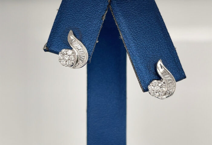 14k white gold fancy cluster earrings - Image 2